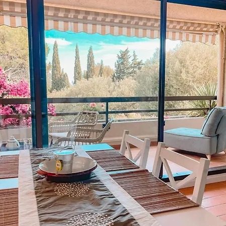 Le Nais - Proche Centre - Parking - Wifi *